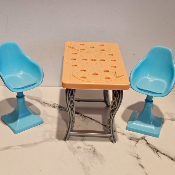 Barbie Dreamhouse Dollhouse Furniture Bundle (FFY84, 2015) - Picture 2 of 10